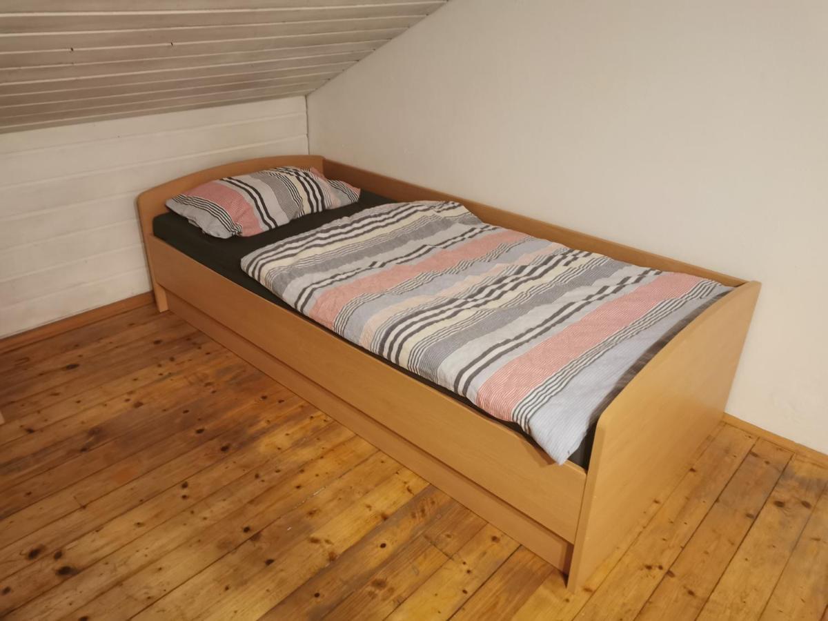 Monteurzimmer Am Teisenberg Neukirchen am Teisenberg Eksteriør bilde